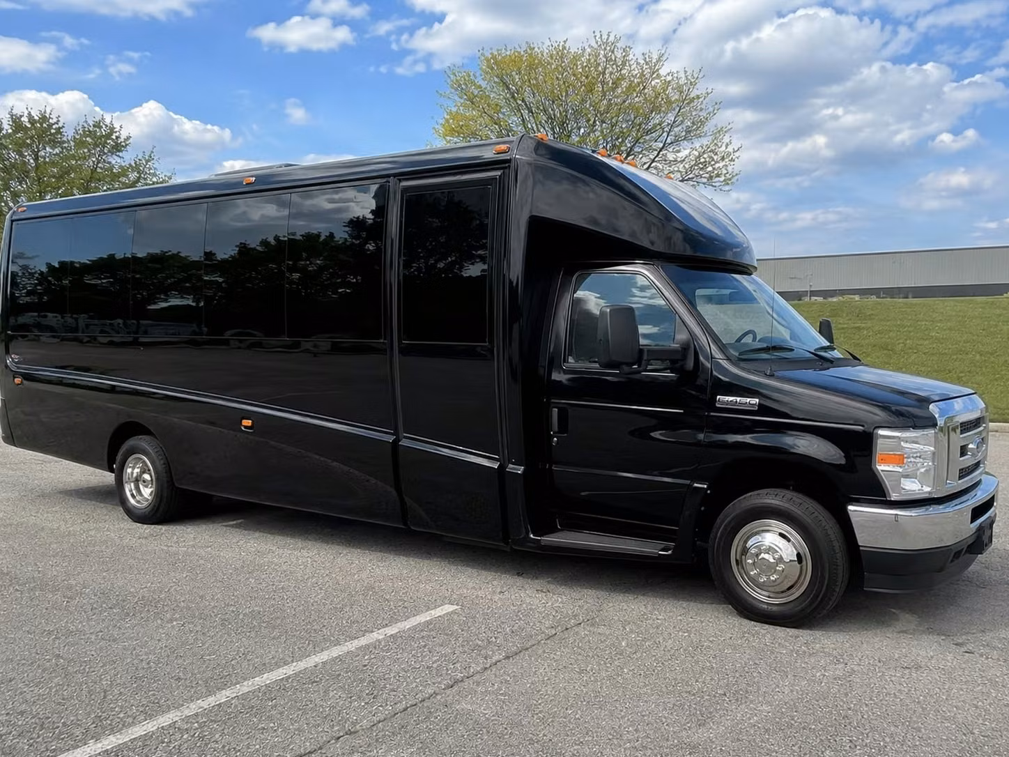 15 passenger minibus