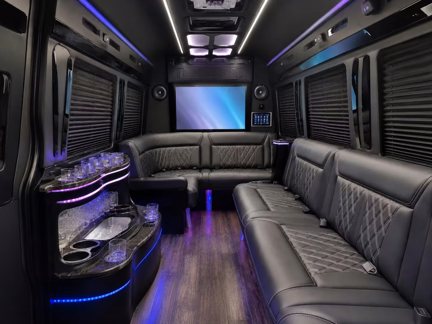 group airport shuttles to and from phoenix mesa gateway airport