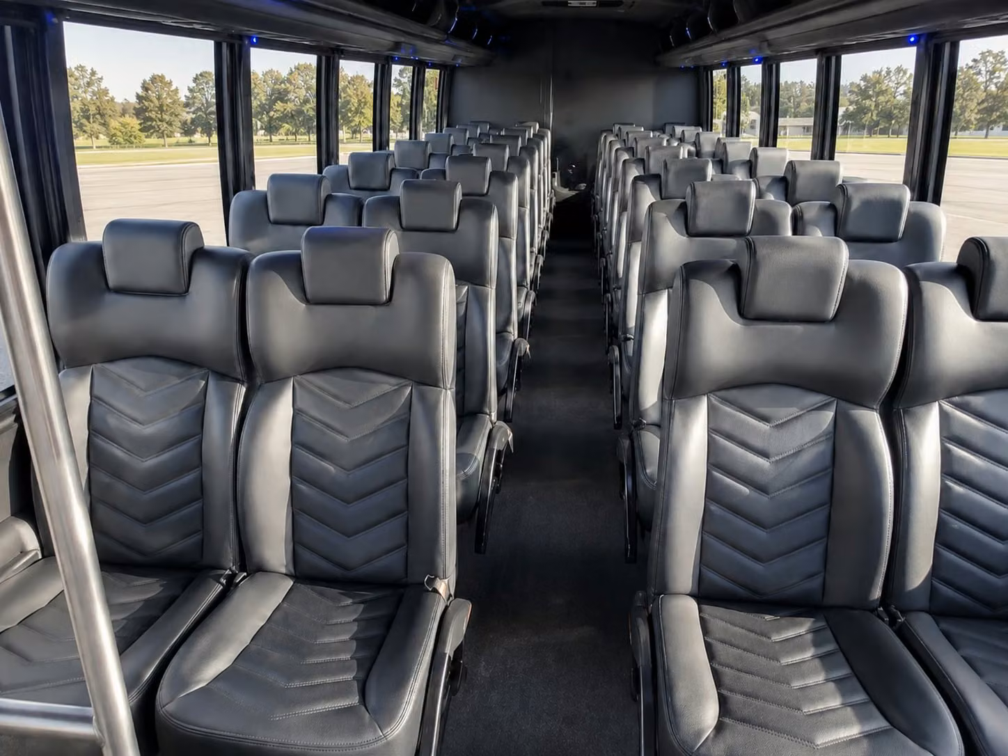 minibus and charter bus rentals for mesa community college field trips